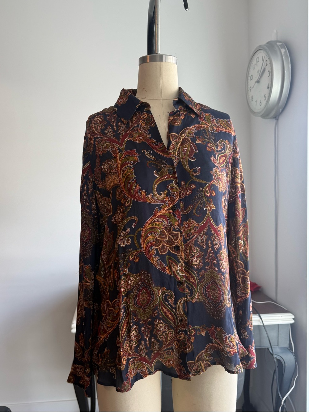 LāAGENCE SILK BLOUSE